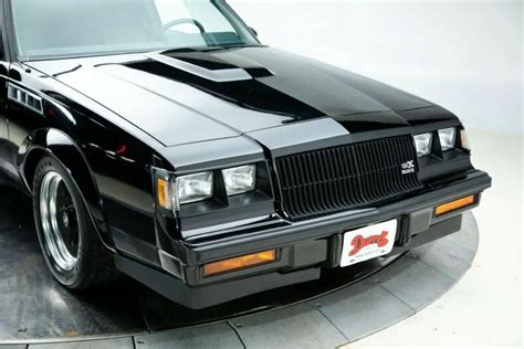 1987 Buick GNX Regal 3.8 liter DOHC Twin Turbo V6 4 Speed Automatic ...