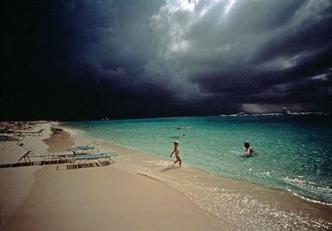 Incoming storm in the Grand Cayman Islands. Weather Cloud, Wild Weather, Grand Cayman Island ...