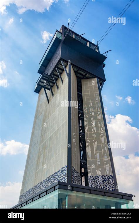 Aerial Tramway Station Stock Photo - Alamy