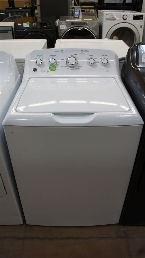 27″ GE GTW465ASNWW 4.2 cu.ft. Top Load Washer – Appliances TV Outlet