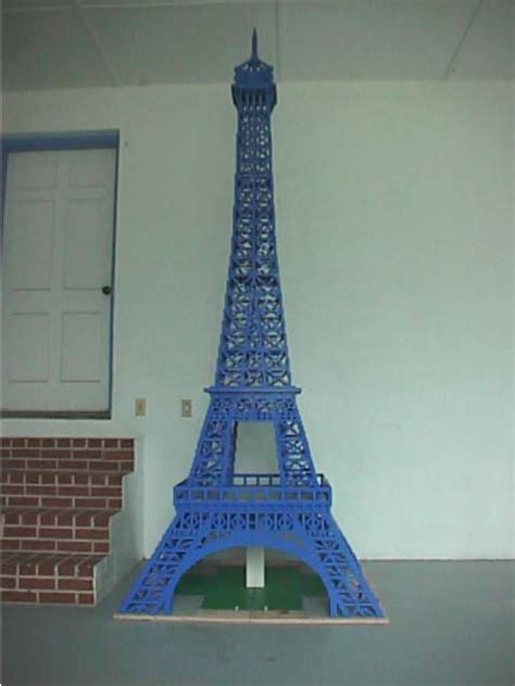 Eiffel Tower -- LEGO