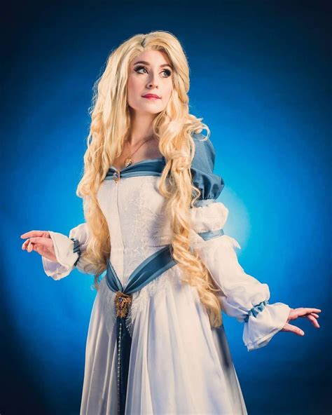 Nikita on Instagram: “More Odette! Photographer: Valentin Offner. #cosplay #costume #princess # ...