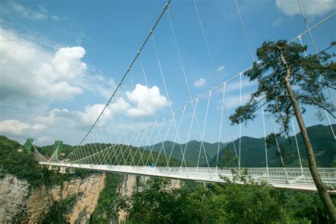 Construction Wonders: The Zhangjiajie Glass Bridge - Bremco