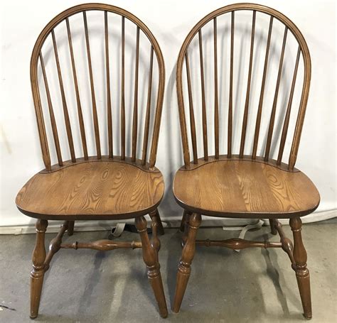 Set 4 L HITCHCOCK Spindle Back Dining Chairs - Mar 25, 2020 | The Benefit Shop Foundation Inc. in NY