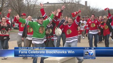 Blackhawks fans caught up in playoff excitement - ABC7 Chicago