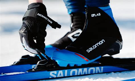 How to step into cross-country ski bindings | Salomon