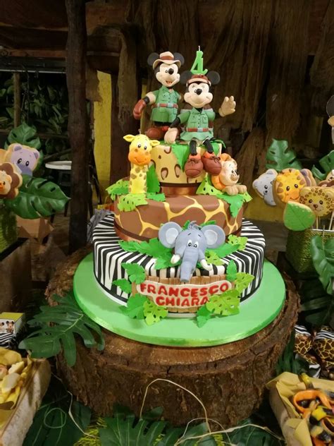 My Mickey and Minnie safari cake | Safari cakes, Mickey party, Minnie