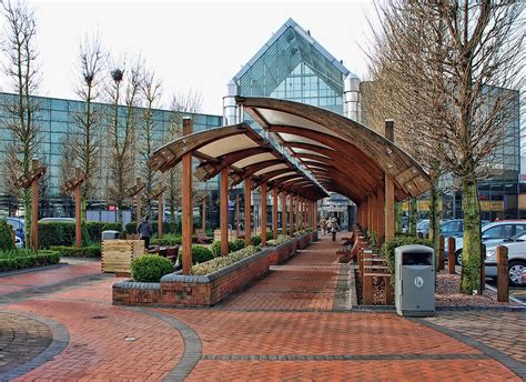 Merry Hill Shopping Centre | Approaching the entrance at eas… | Flickr