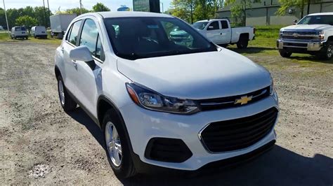 2017 Chevy Trax LS Full Review - Summit White - YouTube