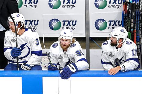 Steven Stamkos Is Out for the Rest of the Stanley Cup - The New York Times