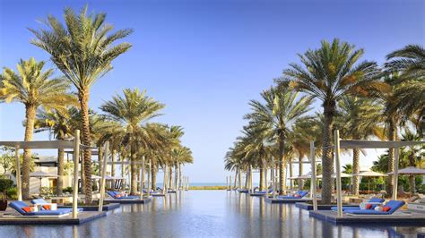 The 5 Best MICHELIN Guide Beach Resorts in Abu Dhabi