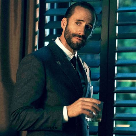 Joseph Fiennes Handmaid's Tale Interview - Joseph Fiennes on Feminism ...