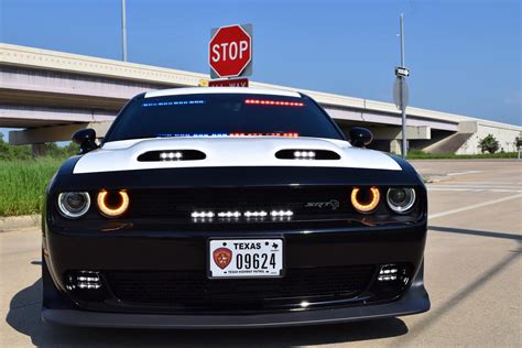 Texas Highway Patrol now has a 1,080-hp Dodge Challenger SRT Hellcat ...