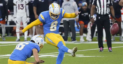 Chargers' Dustin Hopkins Hyped by Twitter for Making GW FG vs. Broncos ...