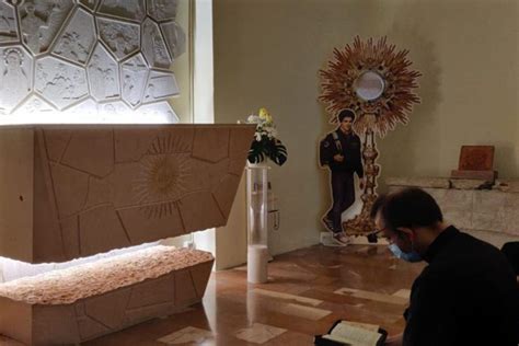 Blessed Carlo Acutis: Permanent reopening of tomb postponed | Catholic ...