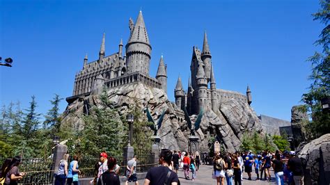 Hogwarts Castle at the Wizarding World of Harry Potter, Universal ...