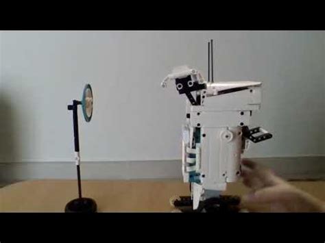 Neptunian robot (Lego Mindstorms ev4 51515) - YouTube