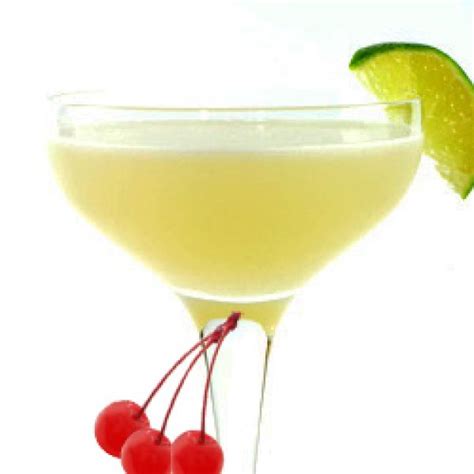 Daiquiri Hemingway Cocktail | Cocktail Lab | Cocktail Recipes