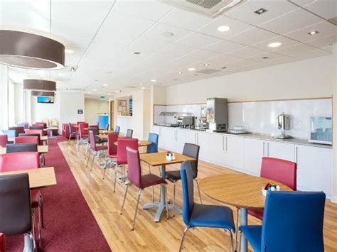 Travelodge Southampton Central Hotel - UPDATED 2018 Prices, Reviews ...