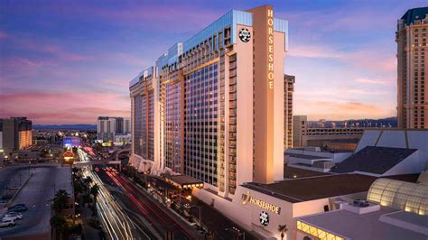 Horseshoe hotel and casino opens on the Las Vegas Strip: Travel Weekly