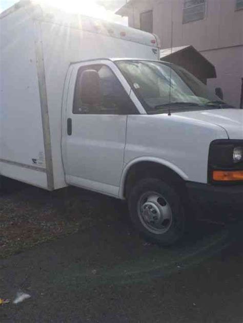 Chevrolet Express Cutaway G3500 (2006) : Van / Box Trucks