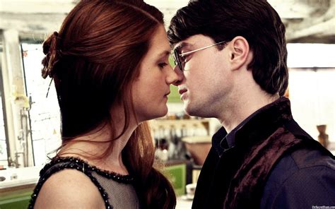 harry potter and ginny weasley | Harry Potter and Ginny Weasley Kissing Scene Deathly Hallows P ...