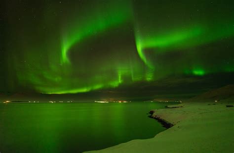 How to Photograph Northern Lights :: Akureyri, Iceland — Hans Mast