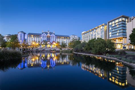 Gaylord Texan Resort & Convention Center: 2019 Room Prices $197, Deals ...