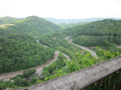 Love 2 Travel With Kids: Cedar Bluff Overlook Park - View the Alps of Tazewell County!