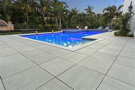 Porcelain Pavers for Pool Deck: A Quick Guide - Eagle Pavers