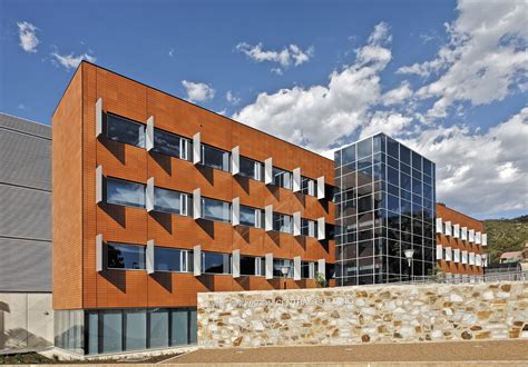 University Of Adelaide - Terracade Terracotta | designplace