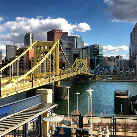 Roberto Clemente Bridge and downtown Pittsburgh Roberto Clemente Bridge ...