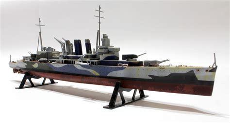 Airfix HMS Suffolk – October 2015 - FineScale Modeler - Essential ...