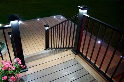 Aluminum stair rails with lighted caps | Deck railings, Diy porch, Deck posts