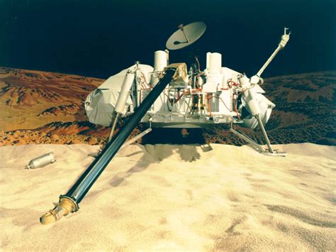 Life on Mars? 40 Years Later, Viking Lander Scientist Still Says 'Yes' | Space