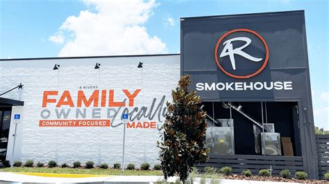 4 Rivers Smokehouse opens in Lakeland - That's So Tampa