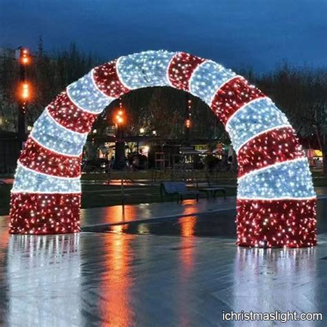 Outdoor Christmas archway with LED lights | iChristmasLight