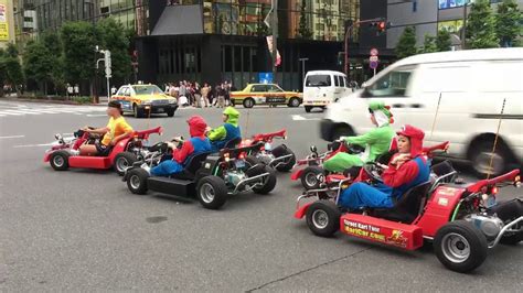 That time I saw IRL Mario Kart in Akihabara - YouTube