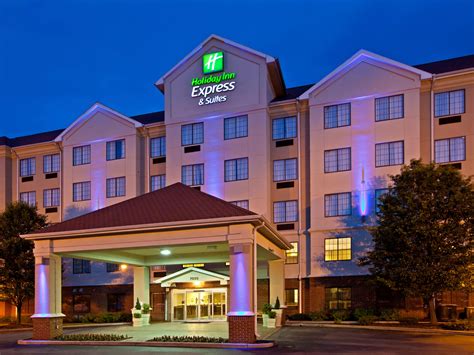 Holiday Inn Express & Suites Indianapolis - East Hotel by IHG