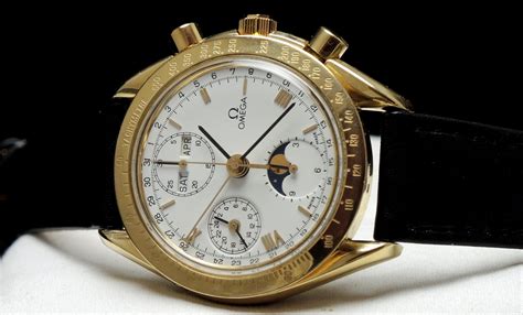 Omega Speedmaster Triple Date Moonphase Chronograph Solid Gold ...