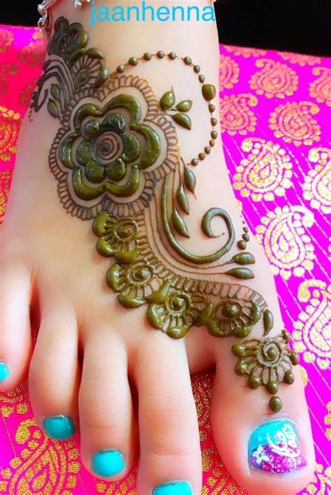 Bold-Arabic-floral-henna-for-kids-feet - K4 Fashion