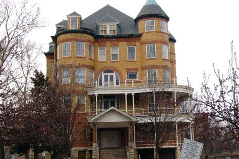 Topeka State Hospital - An Abandoned Mental Institution