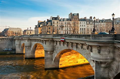 Pont Neuf - Get a Stunning View of the Seine and City From This ...