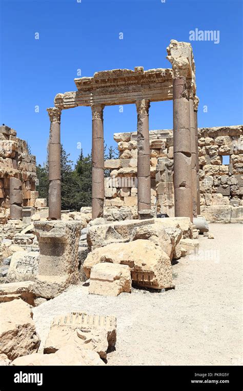 Baalbek Roman Ruins, Lebanon Stock Photo - Alamy