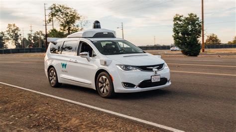 Waymo explains what its self-driving cars should do when pulled over - CNET