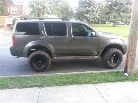 05 Nissan pathfinder lift