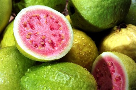 Guava Benefits: 12 Uses For This Sweet & Delicious Fruit