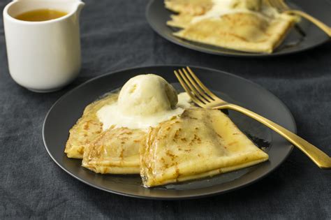 Original French Crêpes Suzette Recipe