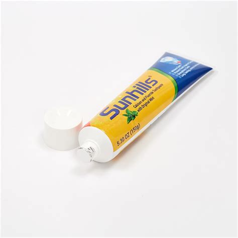 China Custom Fluoride Toothpaste For Cavity Suppliers, Manufacturers ...