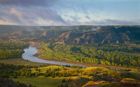 A Guide to Theodore Roosevelt National Park | Among them, checking out ...